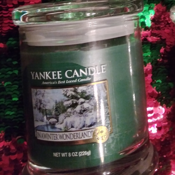 2 Yankee " In A Winter Wonderland " - Picture 2 of 8